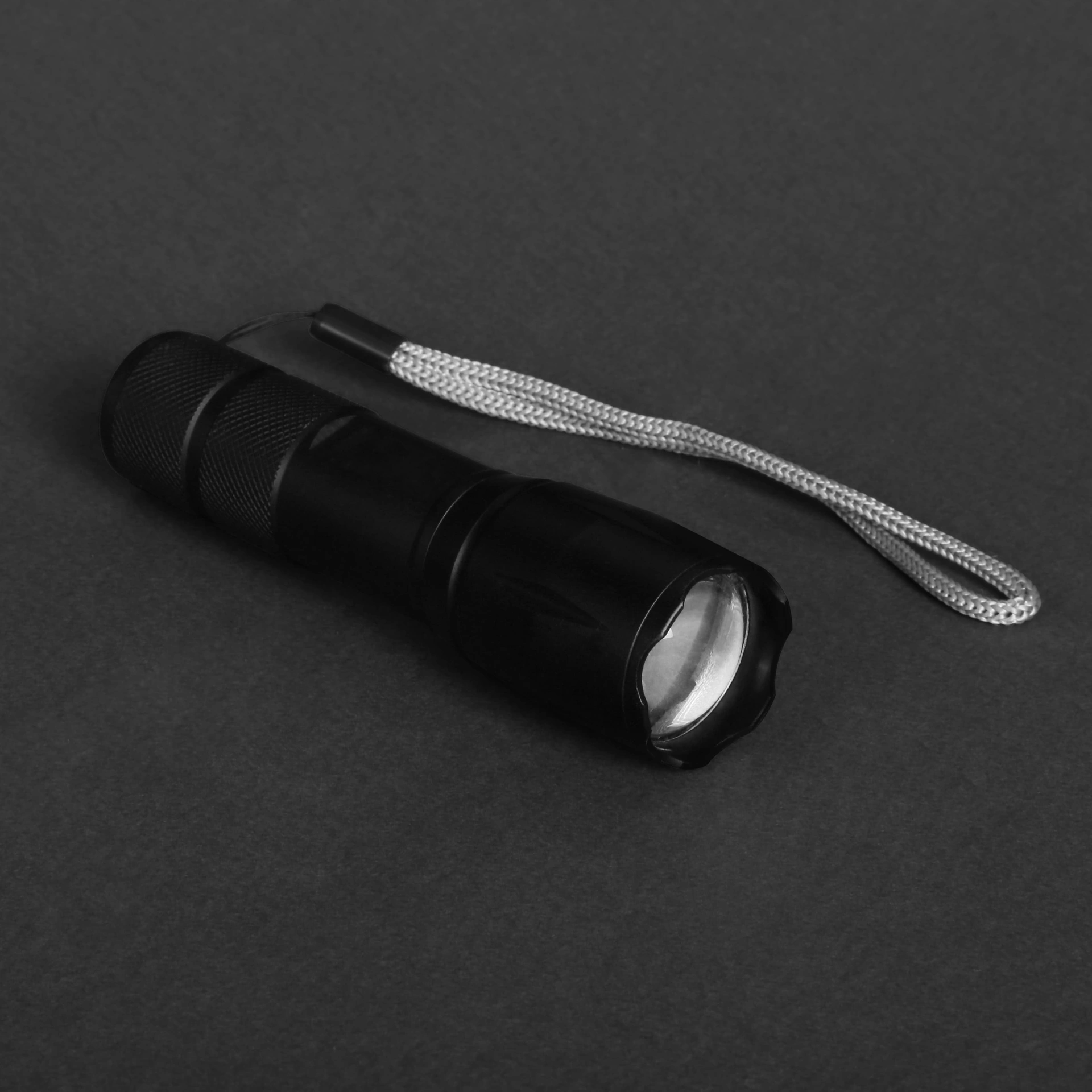 Ліхтарик Glow, TM Discover - чорний