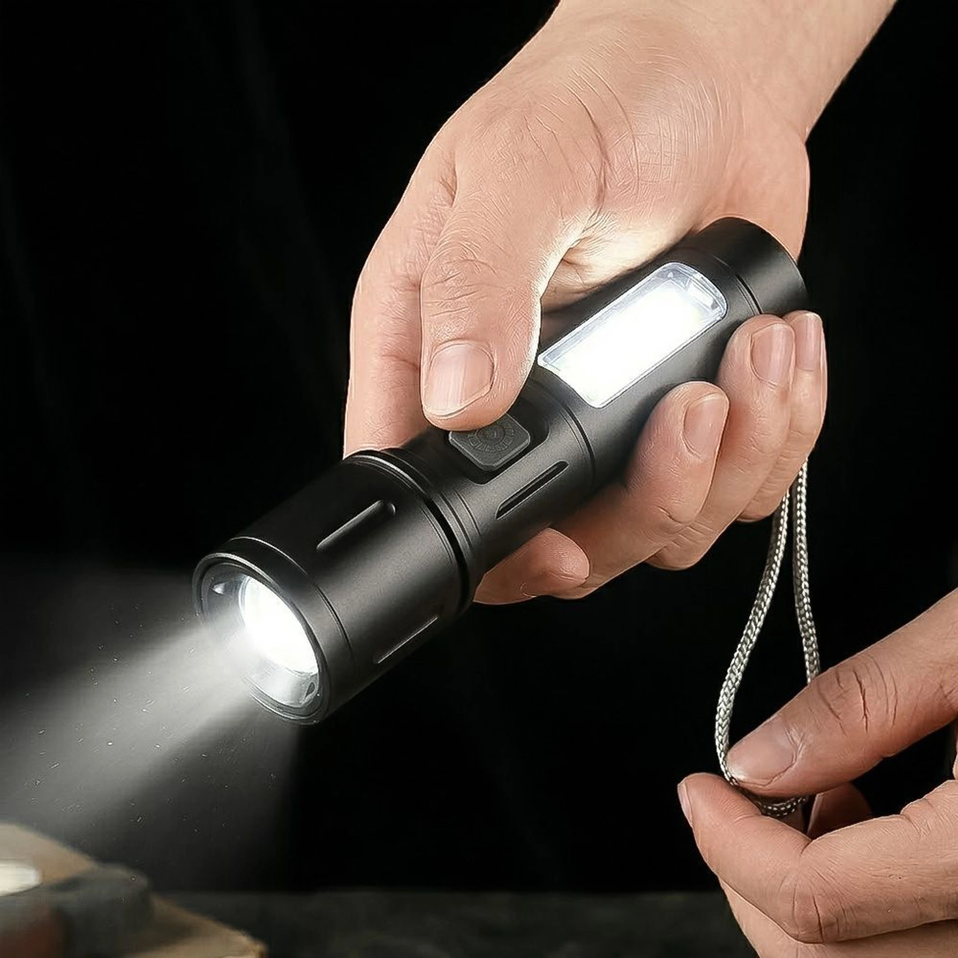 Ліхтарик акумуляторний TheGeneral Zing з боковим COB light - Чорний