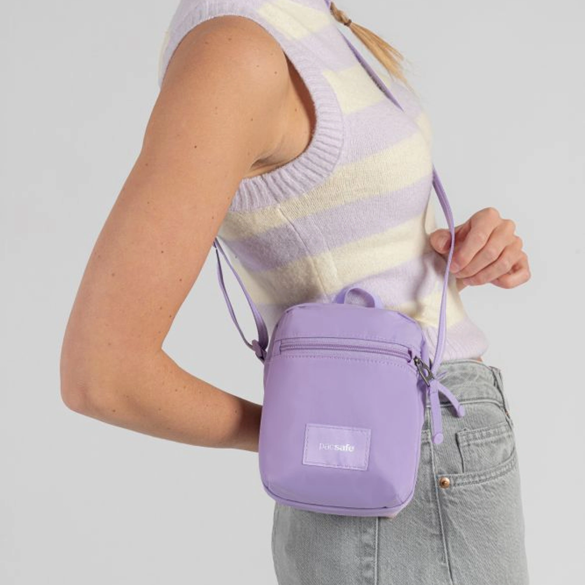 Сумка через плече антизлодій Pacsafe GO Micro Crossbody - Лавандовий