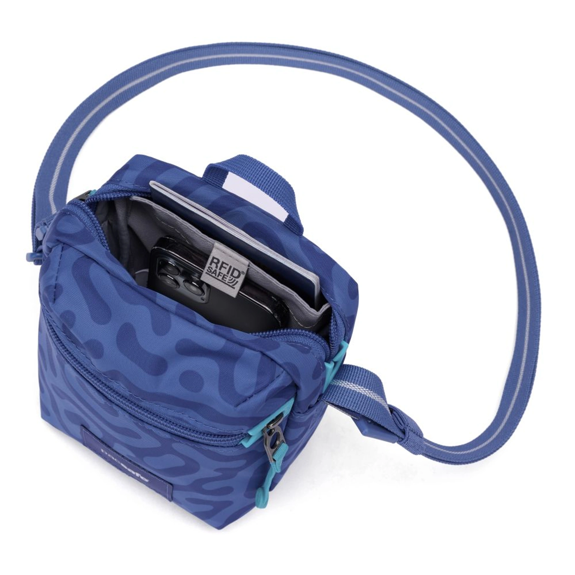 Сумка через плече антизлодій Pacsafe GO Micro Crossbody - Небесно-блакитний