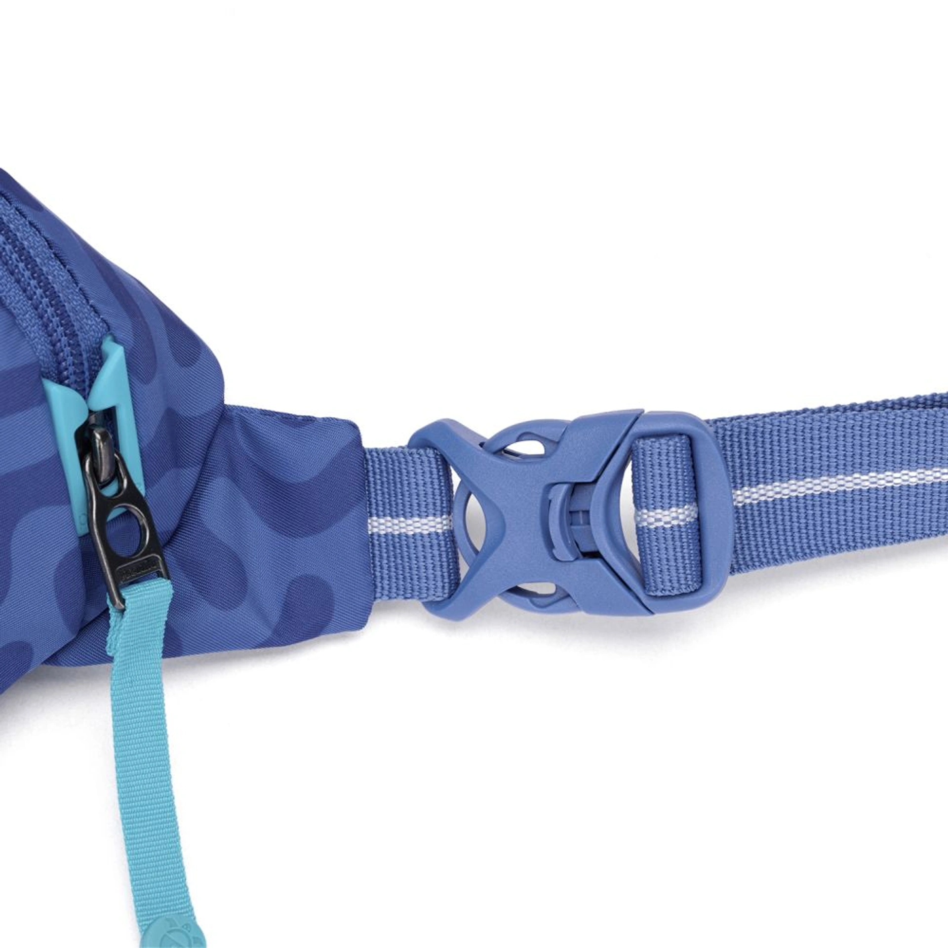 Сумка через плече антизлодій Pacsafe GO Micro Sling - Небесно-блакитний