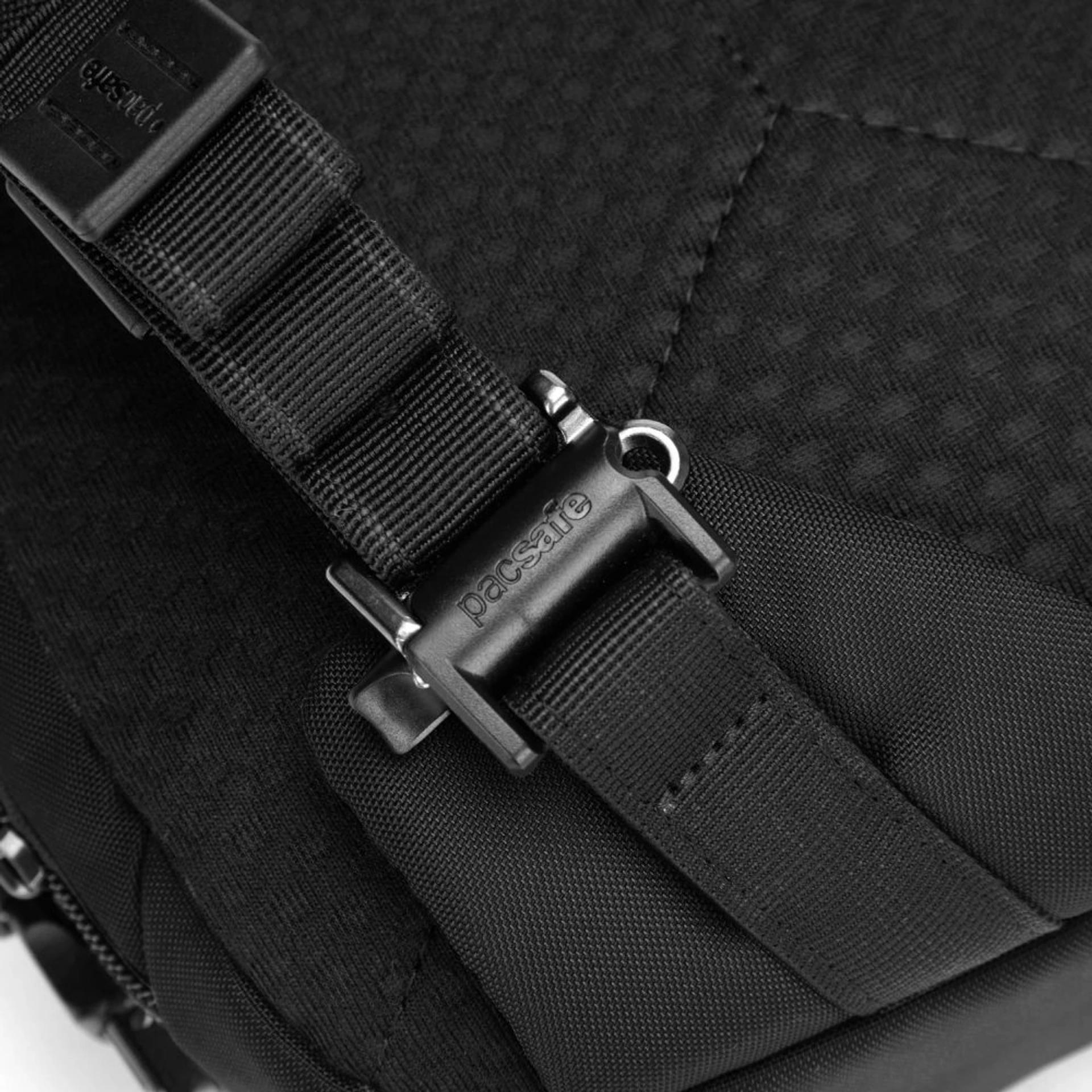 Сумка через плече антизлодій Pacsafe V Tech Sling - Насичений чорний