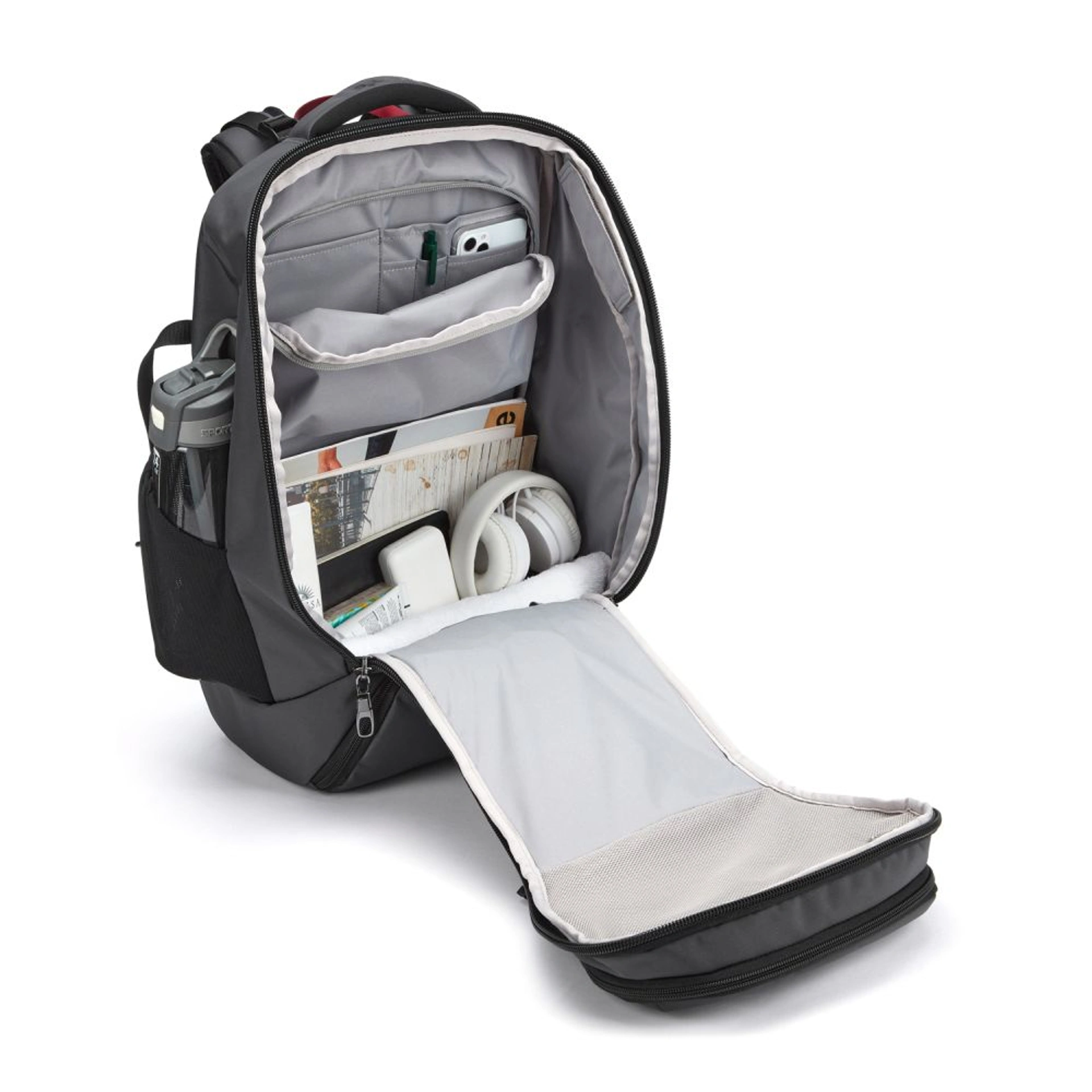 Рюкзак туристичний антизлодій Pacsafe EXP35 travel - Графітовий