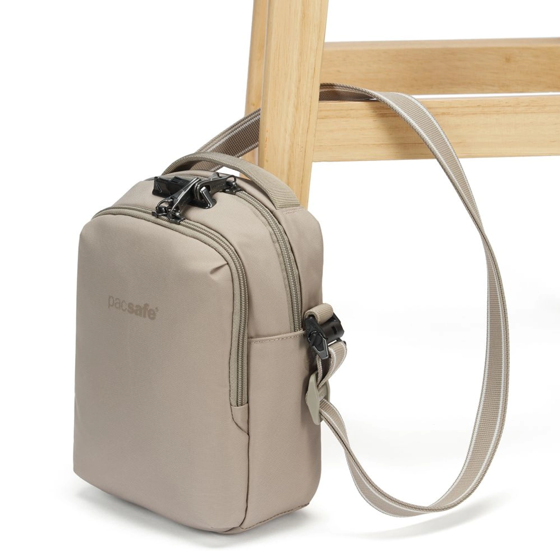Сумка через плече антизлодій Pacsafe V Companion Crossbody - Бежевий