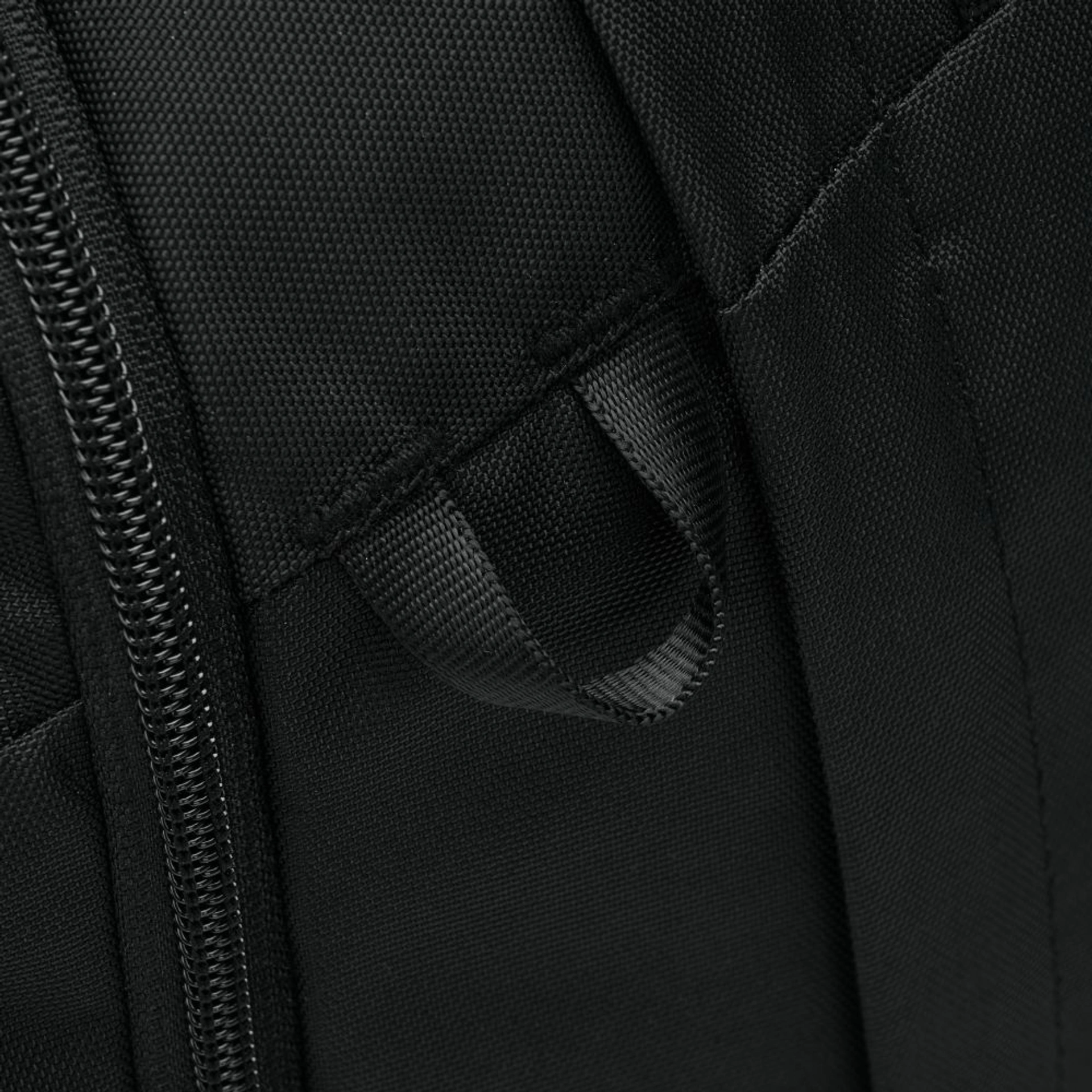 Рюкзак міський антизлодій Pacsafe V 26L Tour - Чорний