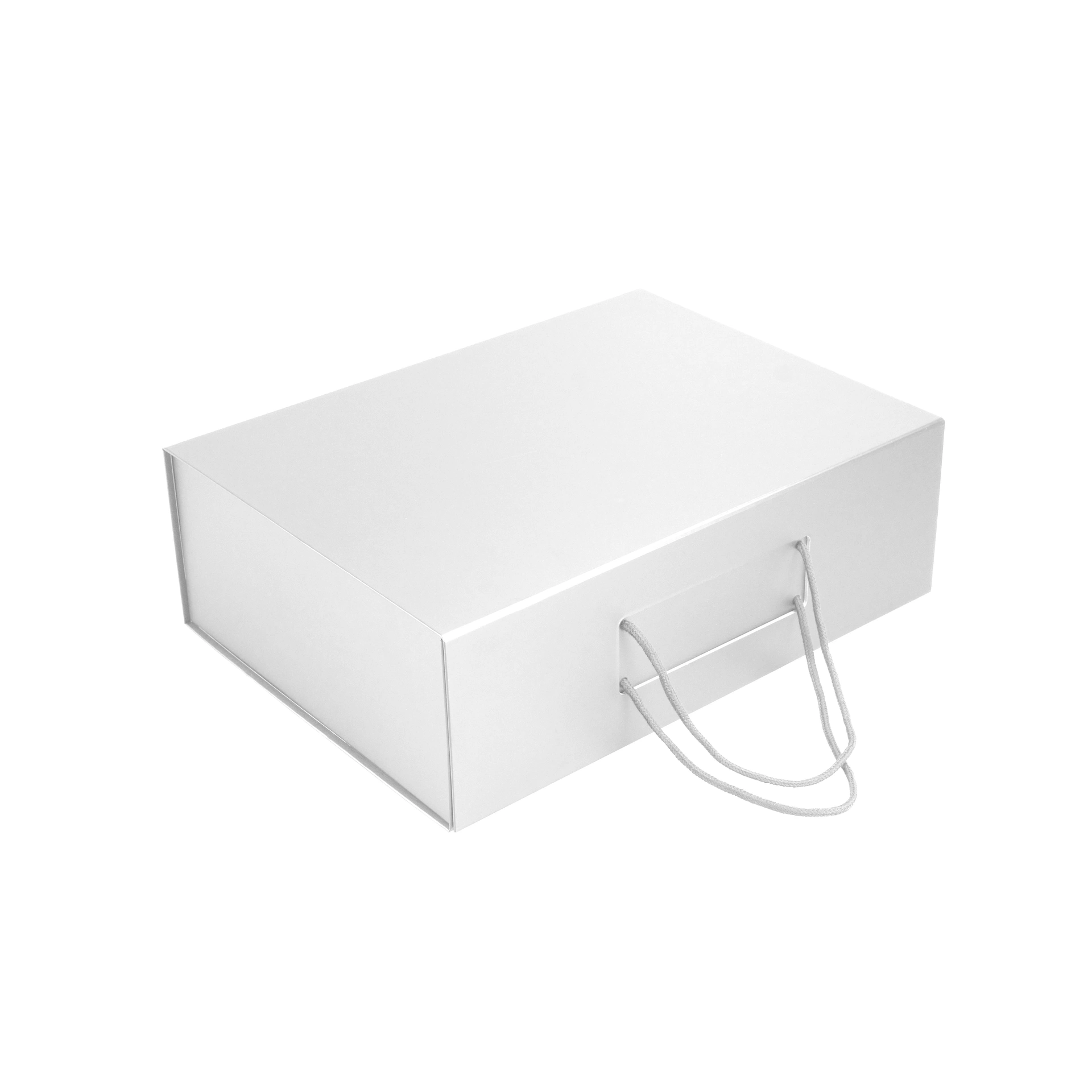 Коробка подарункова Boxx - білий
